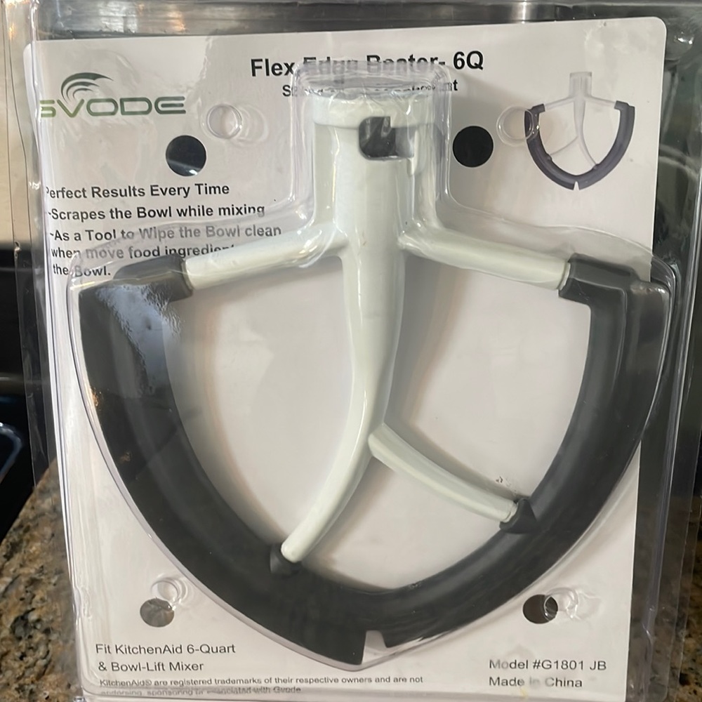 Flex edge beater